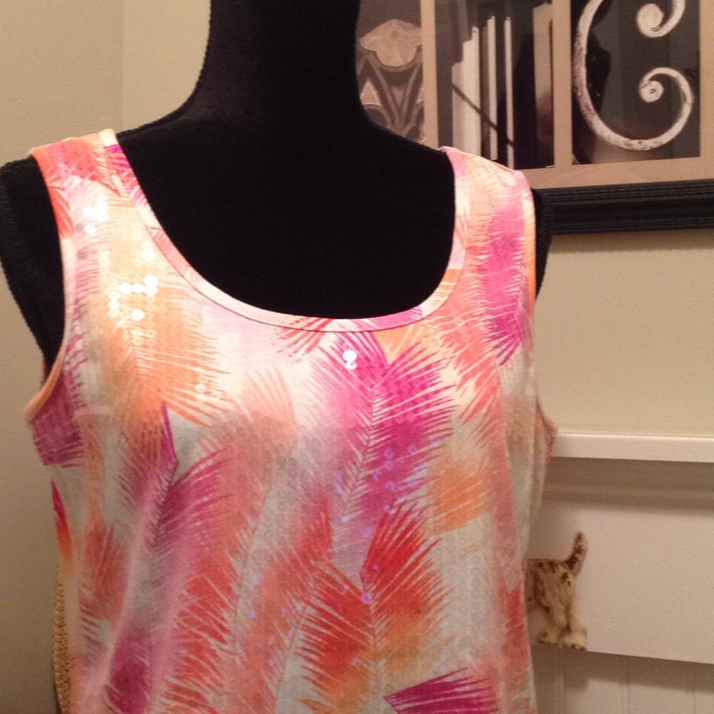 Palm Island sequin front top